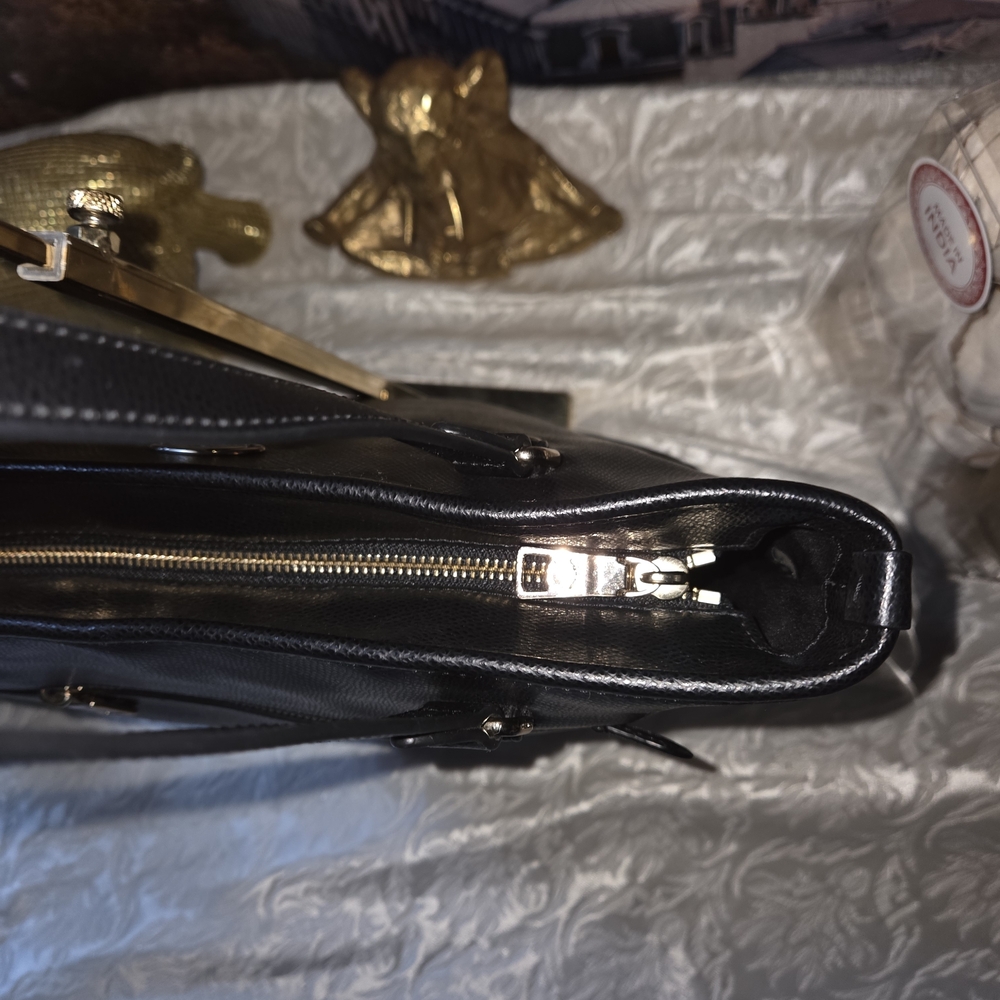 Coach Crossgrain Leather Tote - Picture 3 of 6